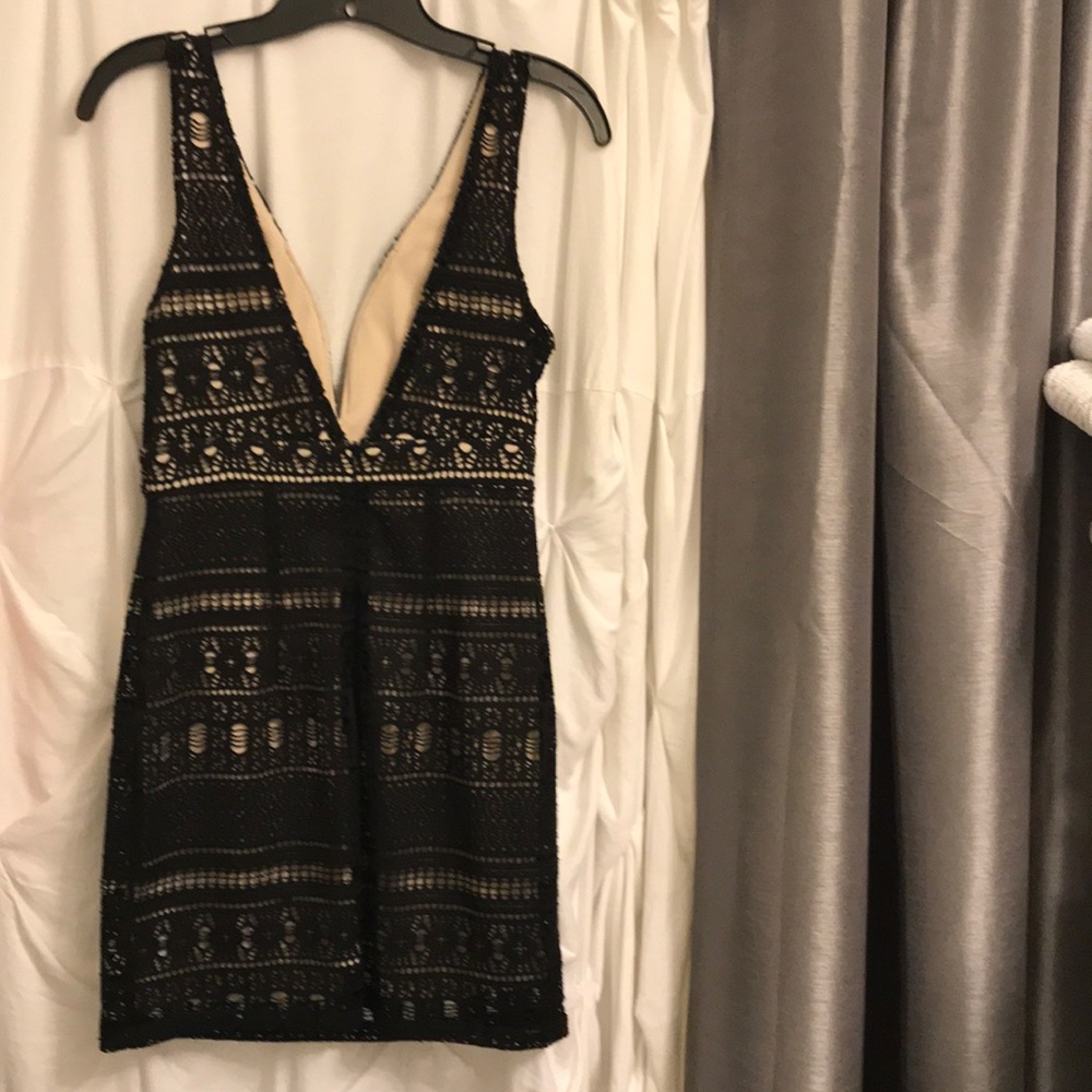 Black and Tan low back dress - Picture 2 of 3